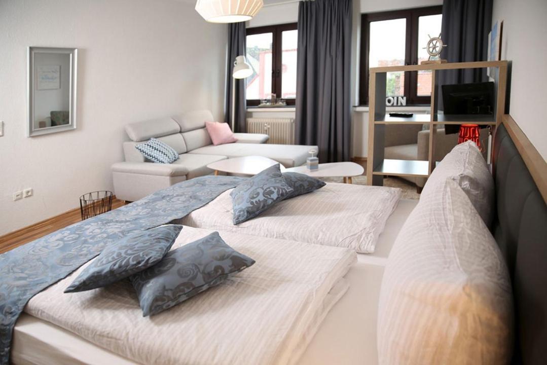 King Room,1303713565:JPEG